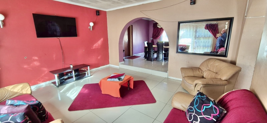 3 Bedroom Property for Sale in Glenroy Park Eastern Cape